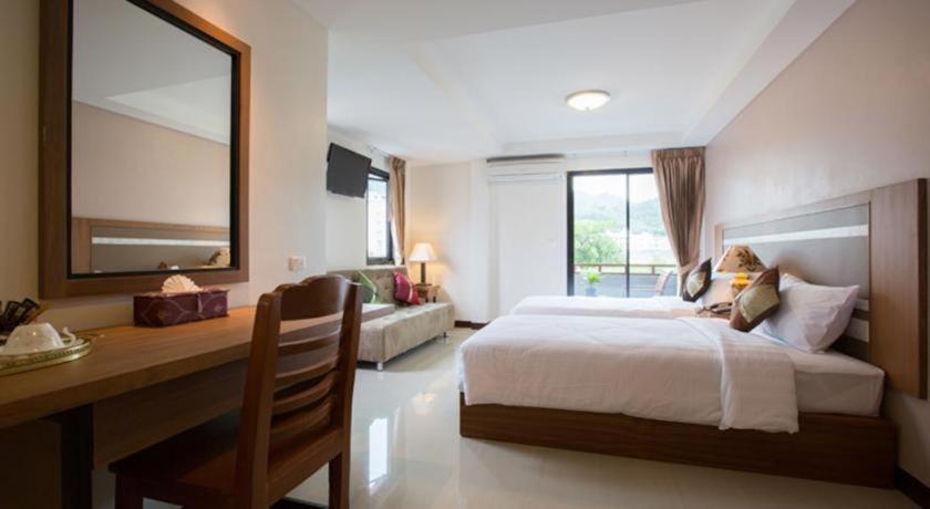 Patong V Hotel 外观 照片