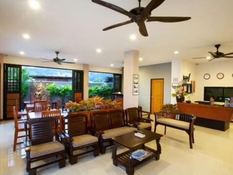 Patong V Hotel 外观 照片
