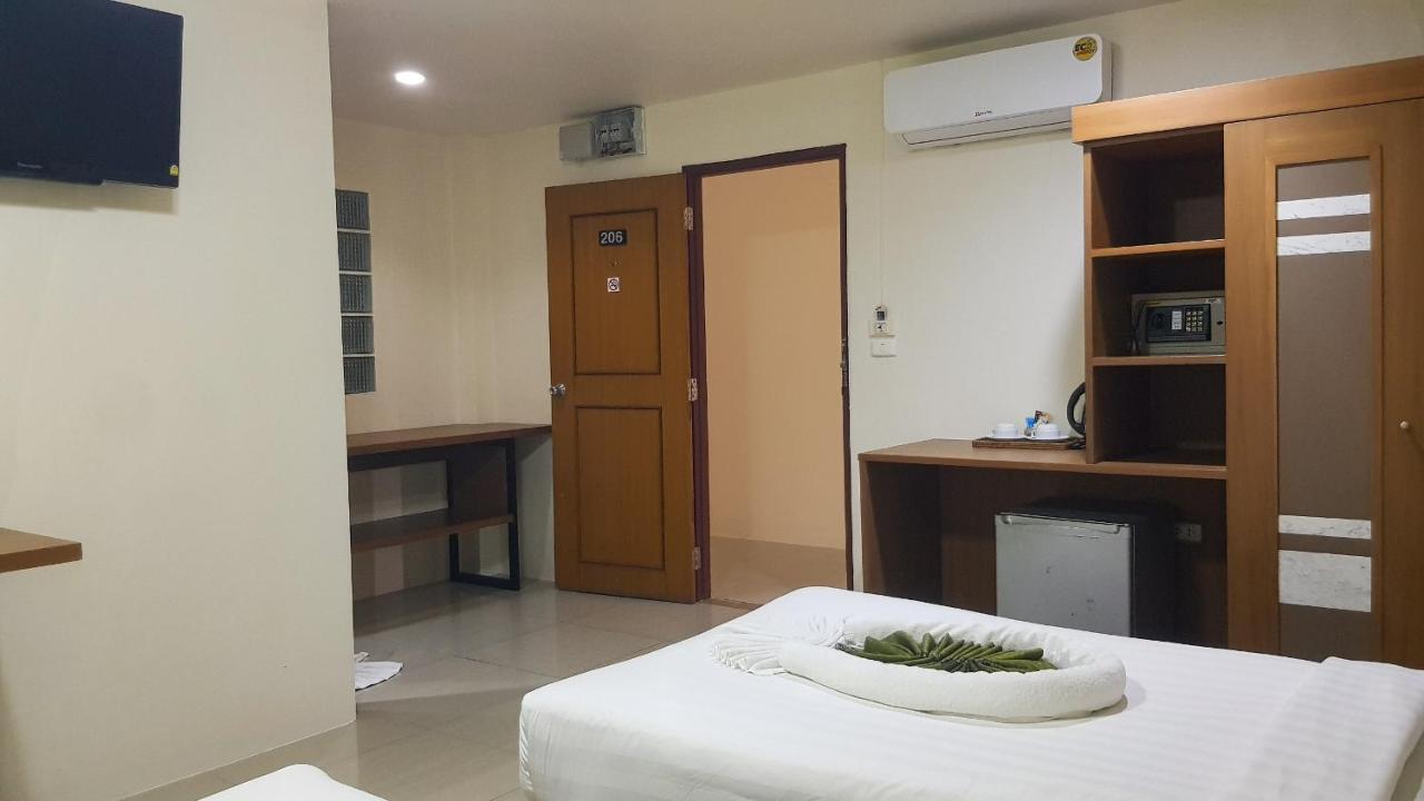 Patong V Hotel 外观 照片